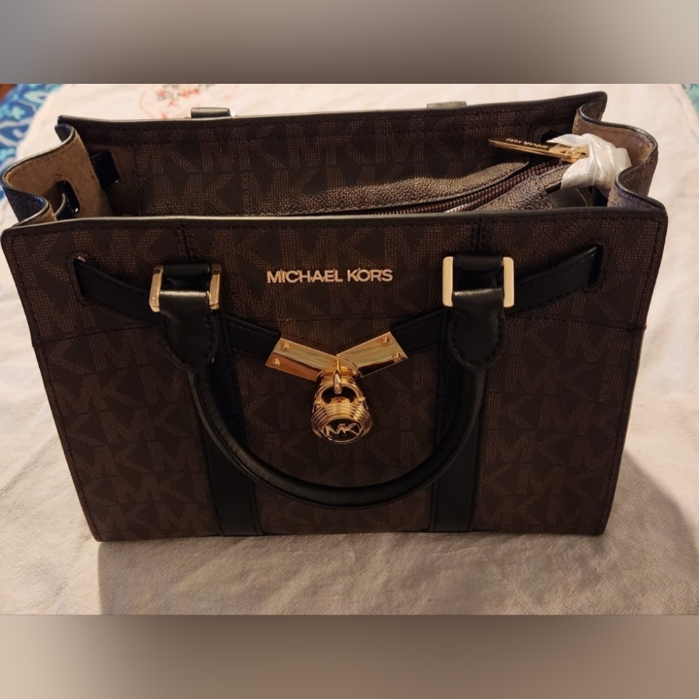Michael Kors unique purse